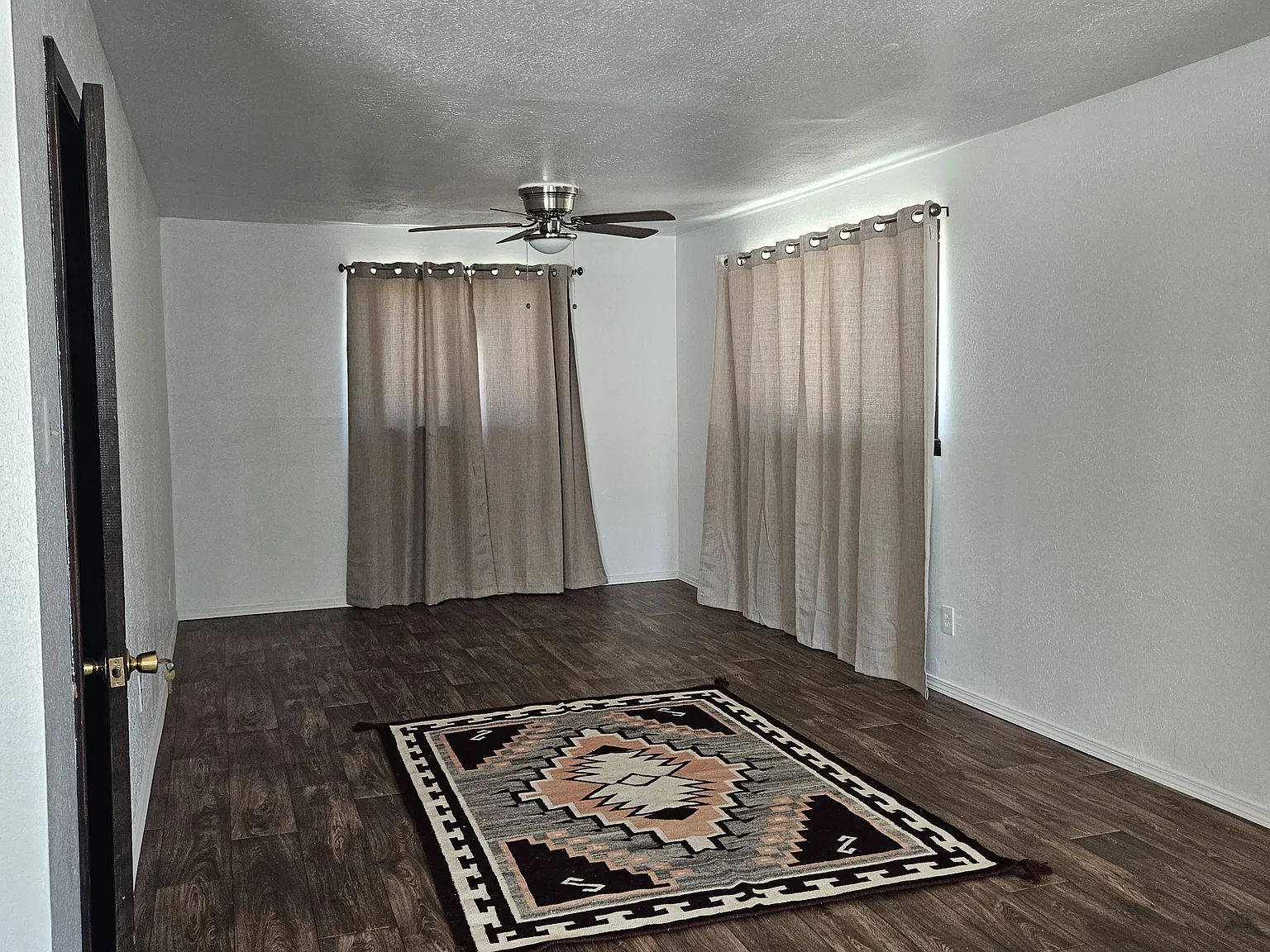 Isleta Blvd SW, Albuquerque — Photo 3