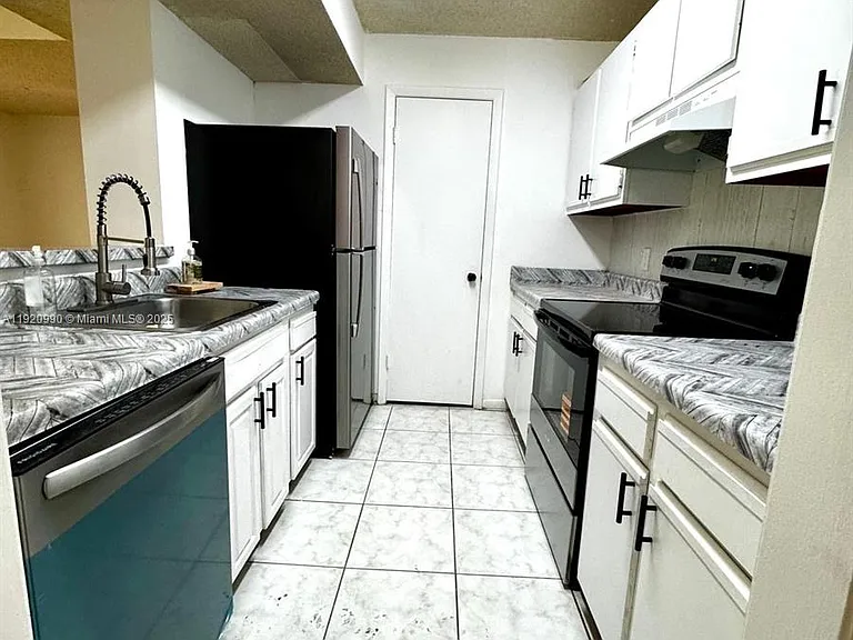 4341 W McNab Rd #27 — Photo 43