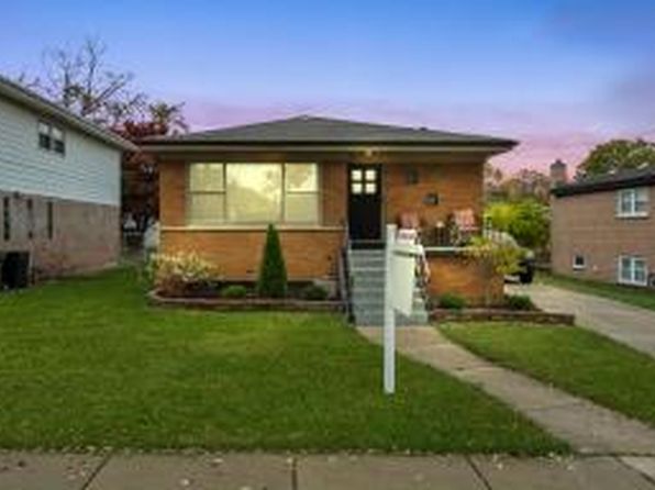 9629 Mason Ave, Oak Lawn, IL 60453