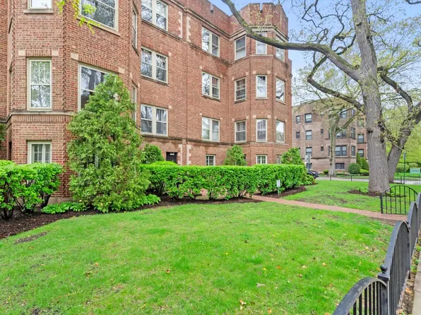 803 Erie St APT 3, Oak Park, IL 60302