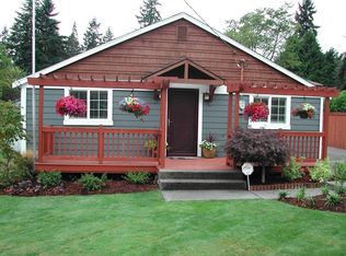 11539 8th Ave NE, Seattle, WA 98125