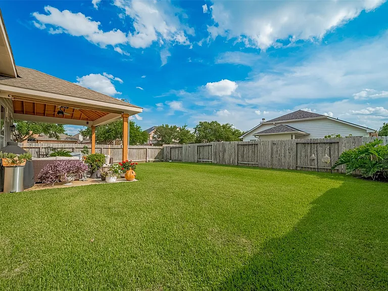 25203 Melody Oaks Ln — Photo 37