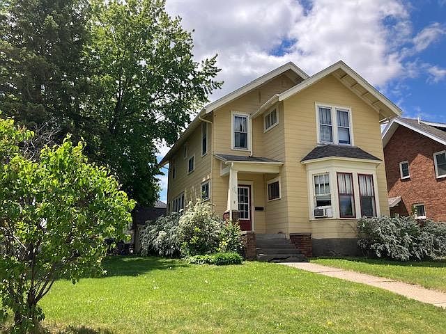 1st image of 316 Elm Ave E
