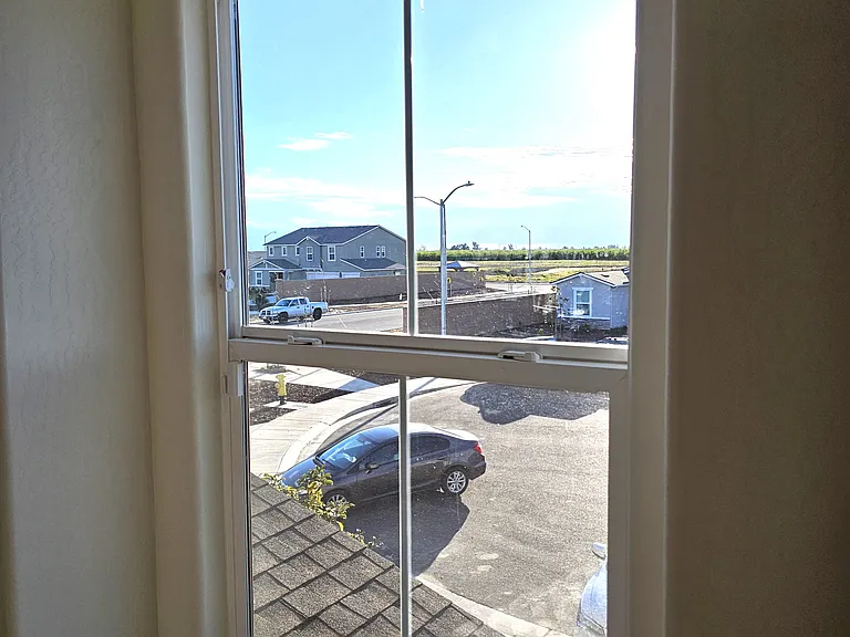 4512 Iris Ct — Photo 10