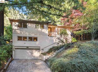 18 Eastwood Ct, Oakland, CA 94611