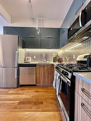 3rd image of 358 Kosciuszko St #407