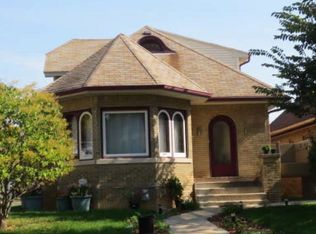 2376 N 56th St, Milwaukee, WI 53210