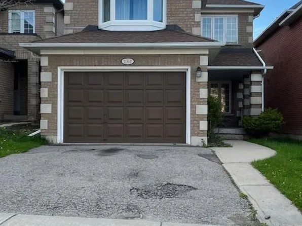 180 Stone Rd, Aurora, ON L4G 6Y9