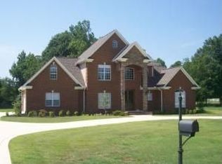 113 Edgewater Dr, Saltillo, MS 38866