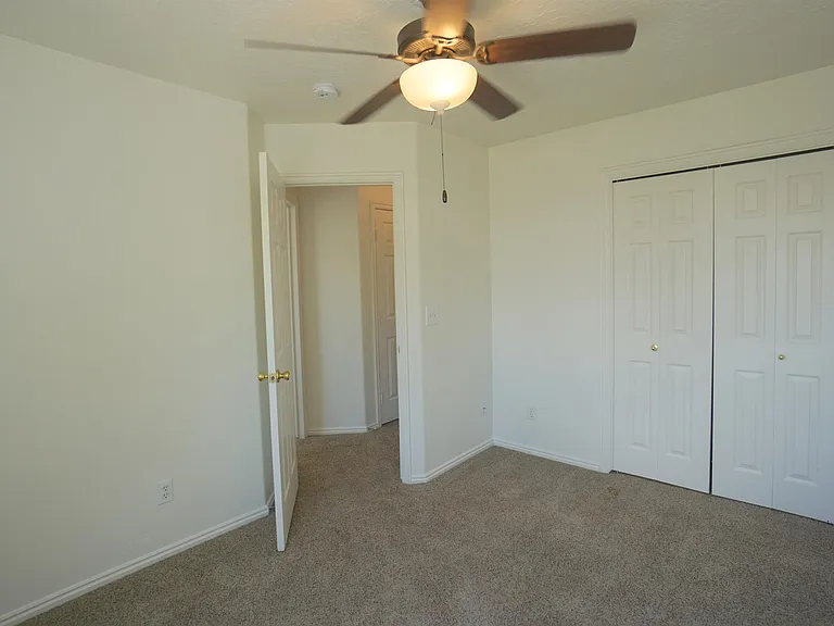 1594 W 1170 N — Photo 7