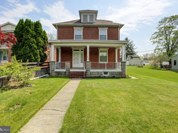 1830 Philadelphia Ave, Chambersburg, PA 17201