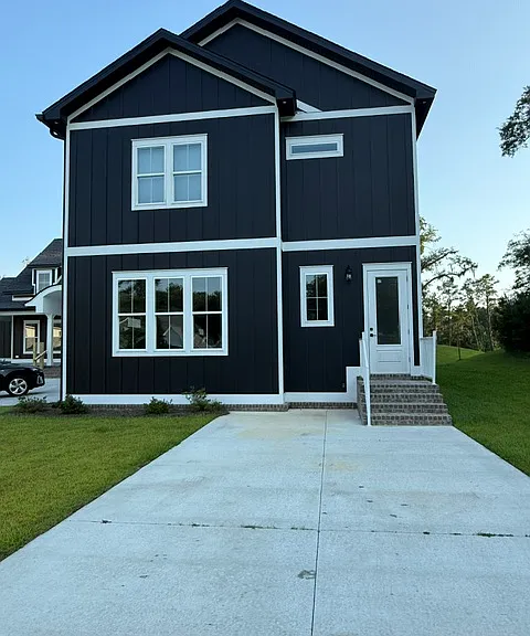 2351 Maple Leaf Way — Photo 10