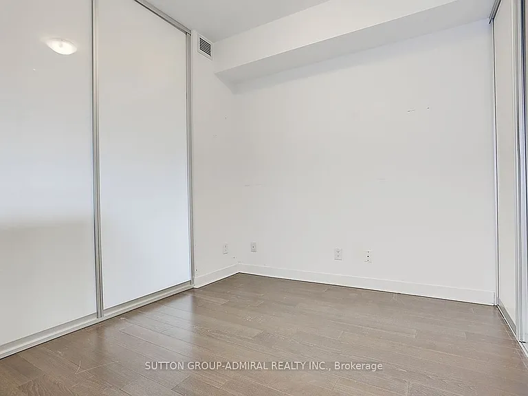 156 Portland St #403 — Photo 3