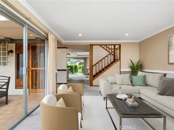 3055 Club House Cir, Costa Mesa, CA 92626