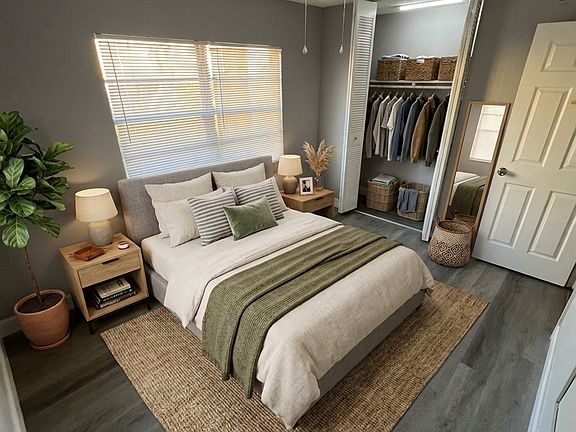 4th image of 1912 Honour Rd APT 2