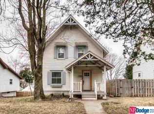 2306 S 35th St, Omaha, NE 68105