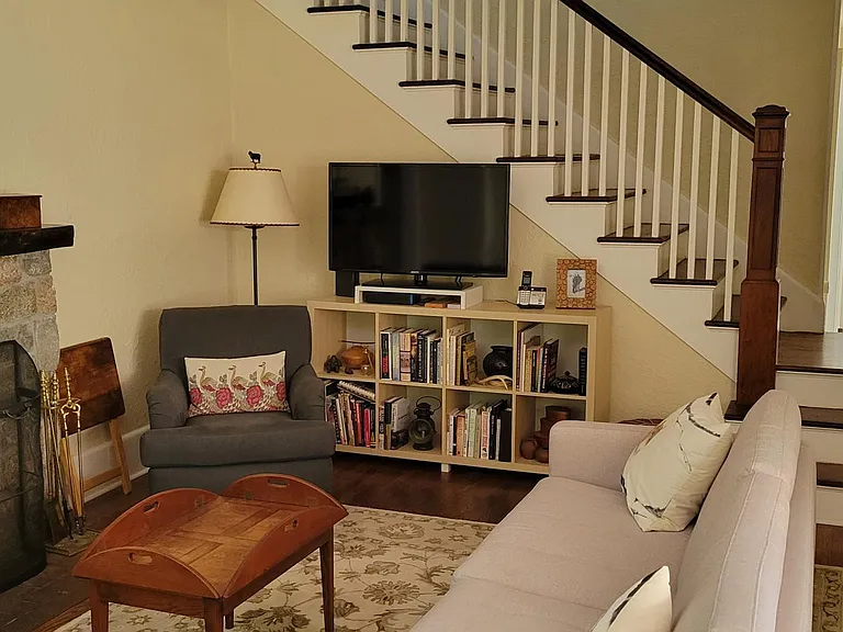 81 W Mountain Rd — Photo 5