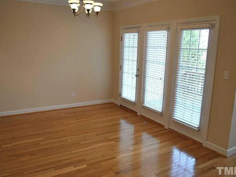 4305 Flintlock Ln — Photo 7