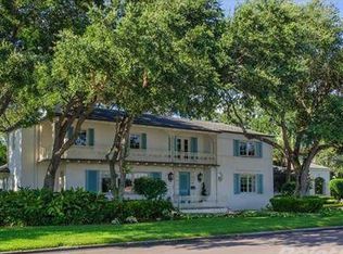 2130 Coffee Pot Blvd NE, Saint Petersburg, FL 33704