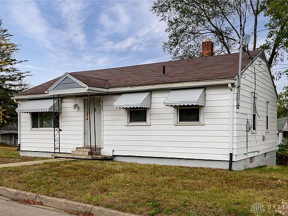 2nd image of 4723 Sylvan Dr