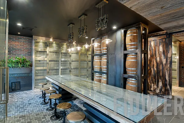 Rented by The KCI Group | media 27