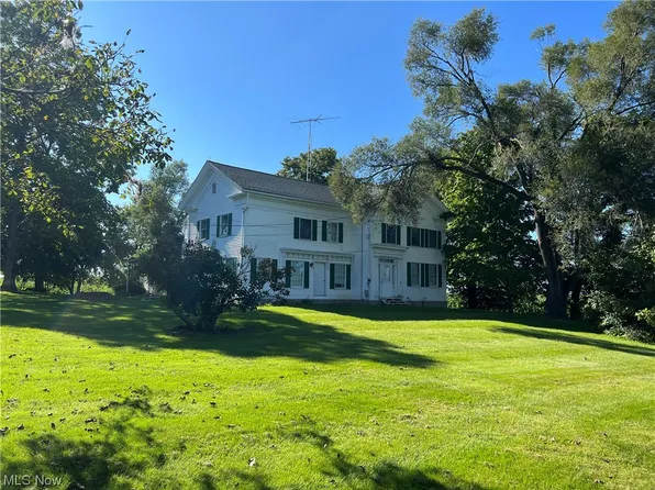 11016 Burbank Rd, Burbank, OH 44214