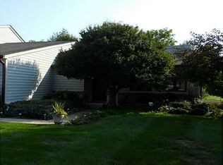 369 Sandbrook Dr, Noblesville, IN 46062