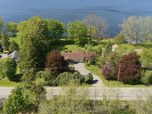 1678 County Road 3, Prince Edward County, ON K0K 1L0