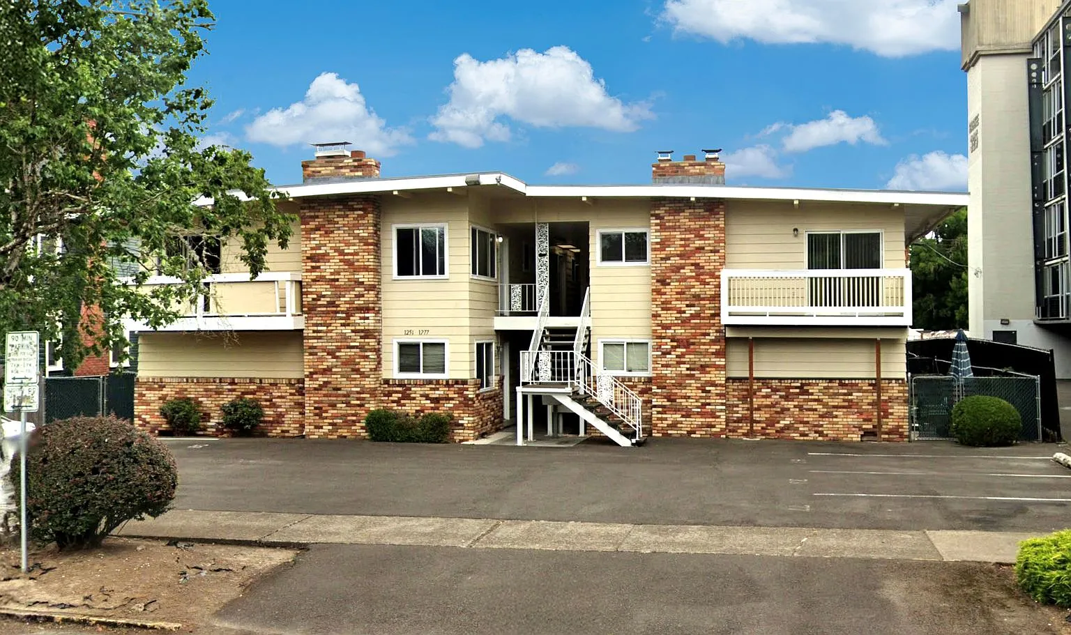 310-Colony Apartments — Photo 1