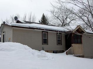 502 S 9th St, Montevideo, MN 56265