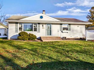 1128 E Layton Ave, Appleton, WI 54915