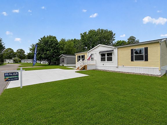 Exterior Image-3-ADVENTURE HOMES 289 Melrose Village