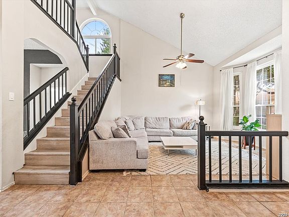 5th image of 7903 CORUM TRAIL DR