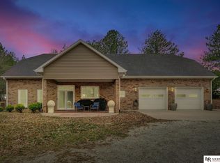 195 N 148th St, Lincoln, NE 68527