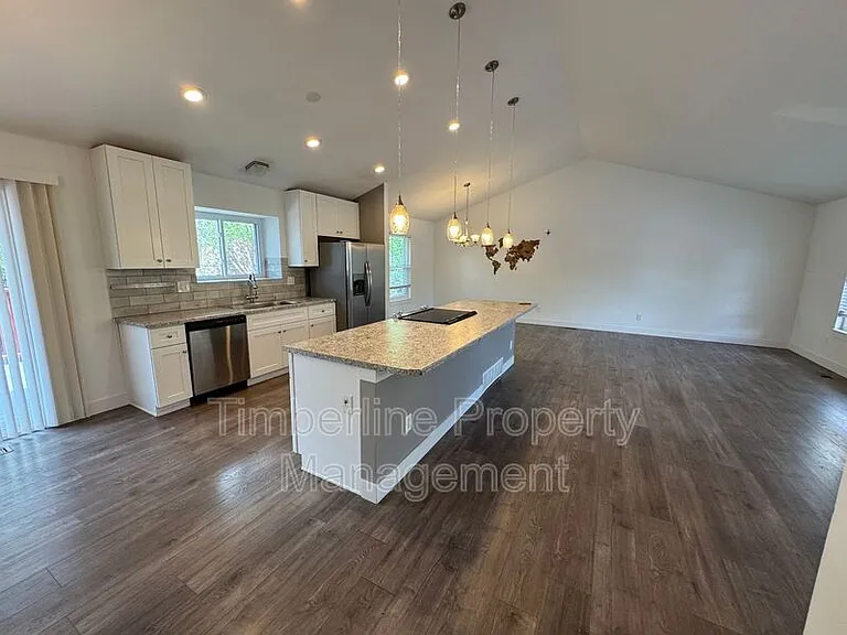 6446 Pulpit Rock Dr — Photo 18