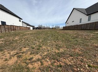 304 SW Autumn Hills Rd #37, Bentonville, AR 72712