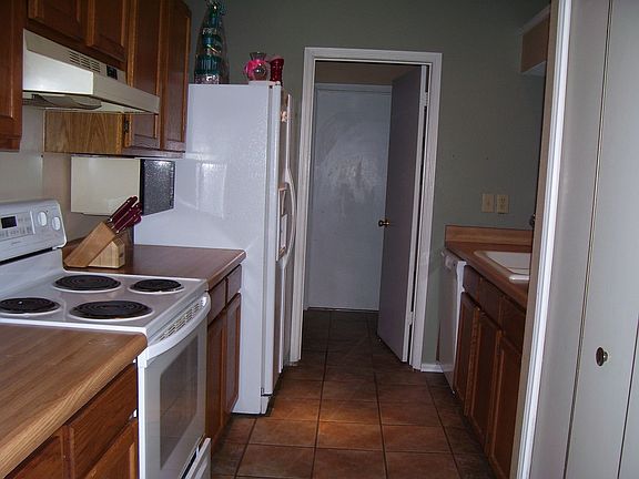 5th image of 13211 Larkgate Dr
