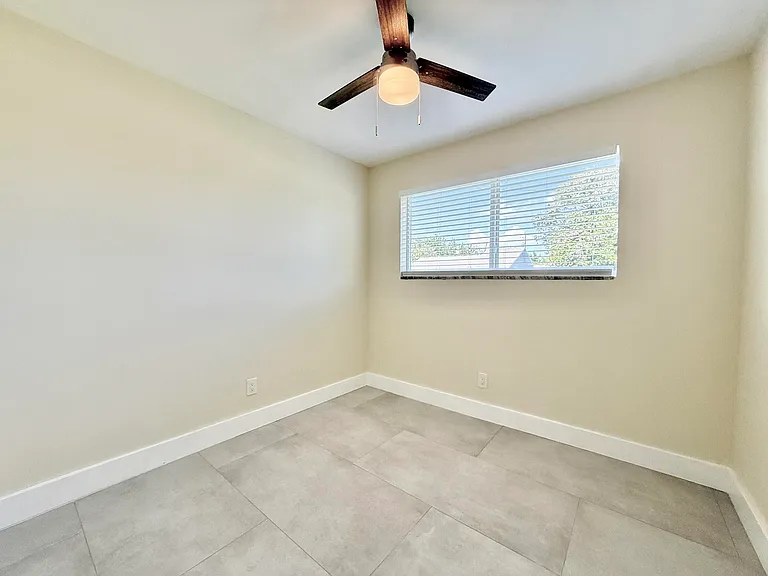 8658 SE Anthion Way — Photo 16