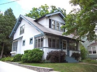 123 Columbia Ave, Waukesha, WI 53186