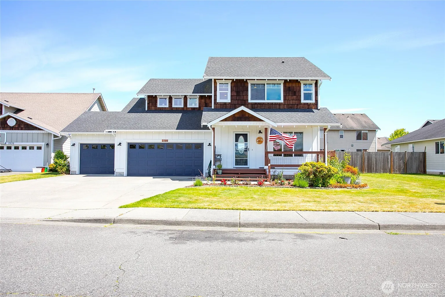 7328 Seashell Way photo 1