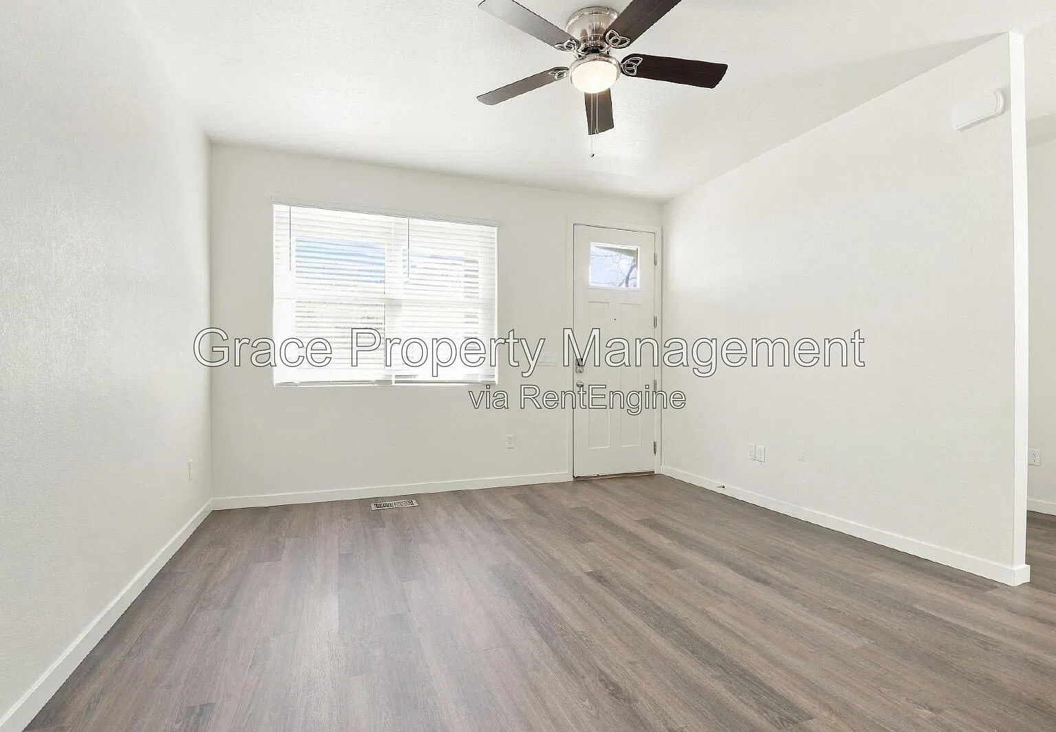 3 bed, 2.5 bath, 1500 sqft, $2,670 — Photo 3