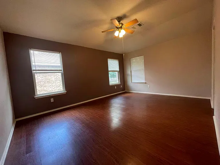 2416 Socorro Bnd — Photo 14