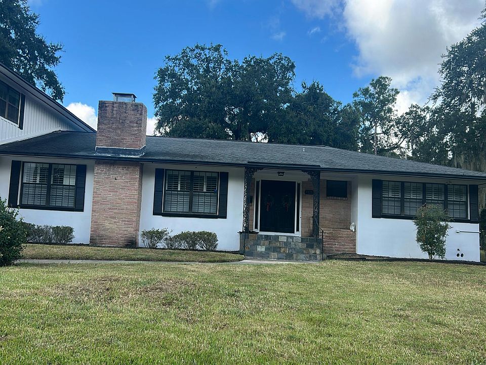 1st image of 7125 Salamanca Ave