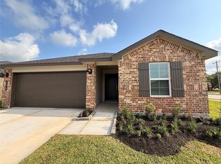 326 Amy St, Angleton, TX 77515