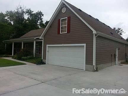 2nd image of 10688 New Rd