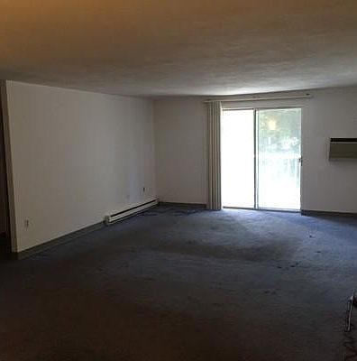 5th image of 26 Greentree Ln APT 33