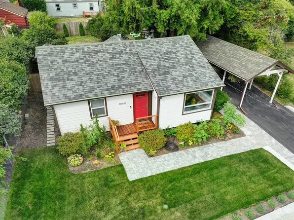 10411 2nd Place SW, Seattle, WA 98146