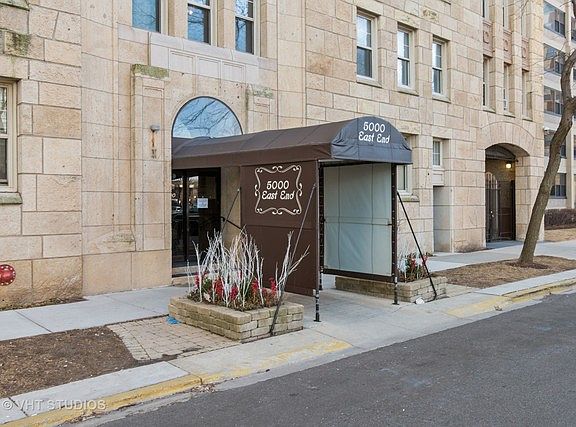 2nd image of 5000 S East End Ave APT 2C
