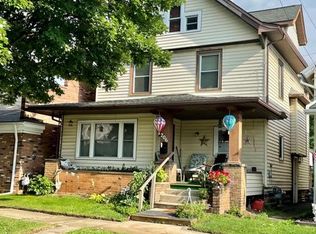206 1/2 Maple St, Ashland, OH 44805