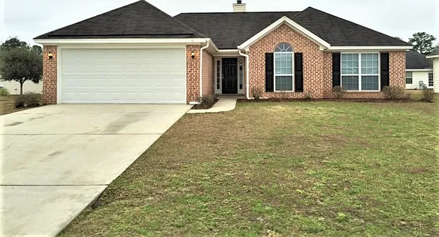 3 bed, 2.0 bath, 1395 sqft, $2,060 — Photo 1
